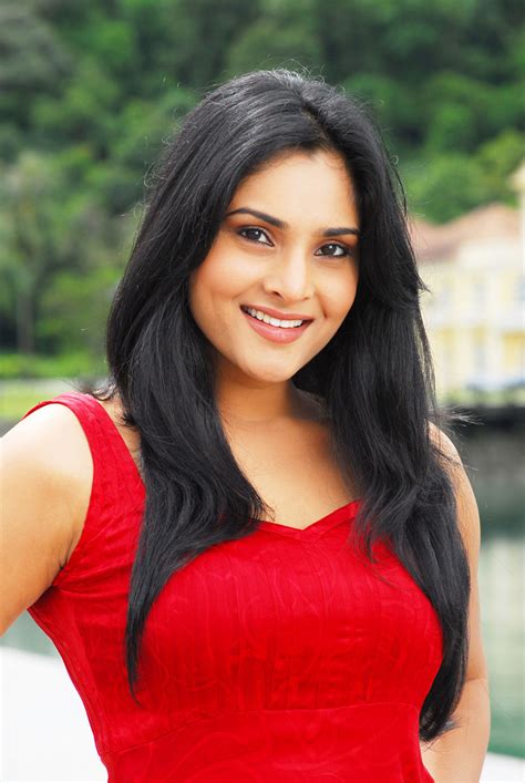 ramya hot